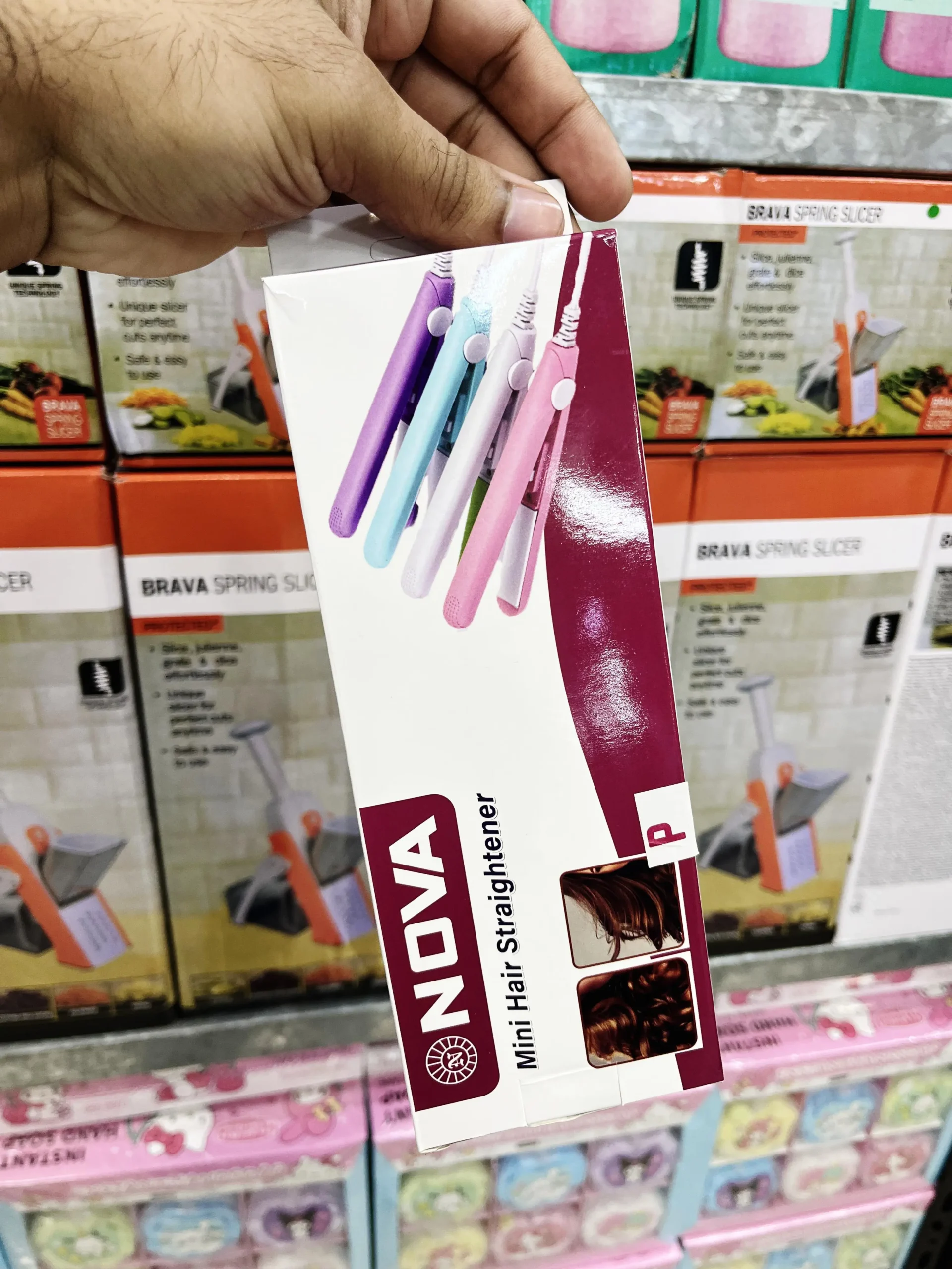 WhatsApp Image 2026-03-06 at 20.41.47 Nova Mini Hair Straightener Portable Travel Hair Straightening Iron for Women - Image 1